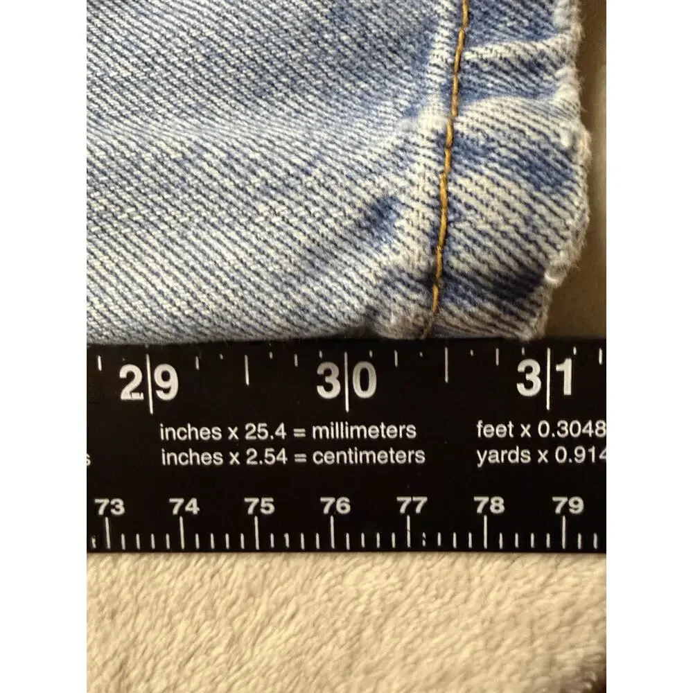 Levis 550 Jeans Mens 40x32 Relaxed Fit Light Wash Blue Denim Cotton